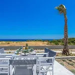 Seashore - Luxury Beachfront - Pool & Sea View 빌라