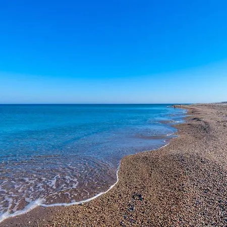 Vilă Seashore - Luxury Beachfront - Pool & Sea View