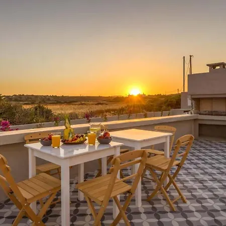 Seashore - Luxury Beachfront - Pool & Sea View *