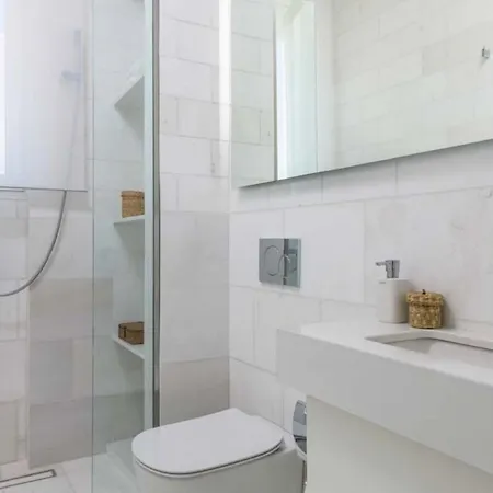 Seashore - Luxury Beachfront - Pool & Sea View * Lachania