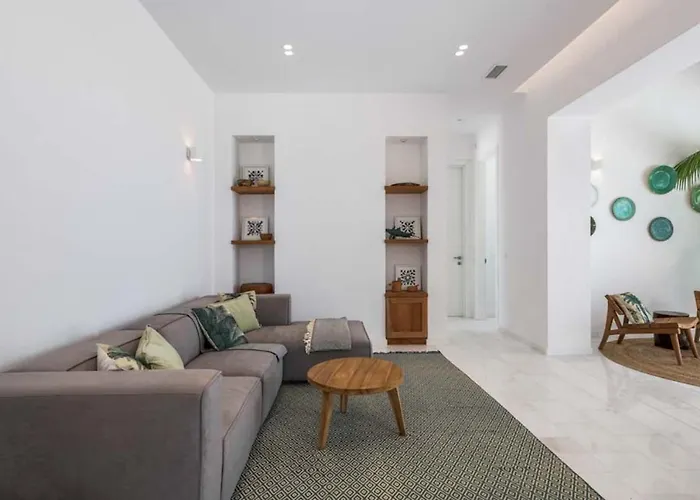 Seashore - Luxury Beachfront - Pool & Sea View 빌라 *