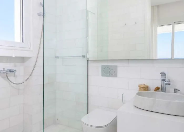 빌라 Seashore - Luxury Beachfront - Pool & Sea View