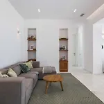 Seashore - Luxury Beachfront - Pool & Sea View Vila *